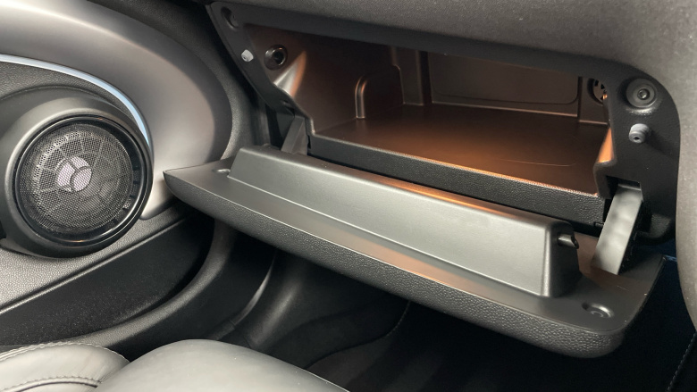 MINI Hatchback 1.5 Cooper Exclusive 5dr Auto Petrol Hatchback